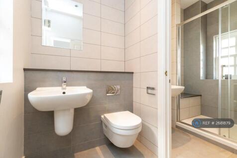 Separate Wc And Shower