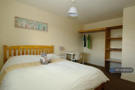 Upstairs Double Bedroom