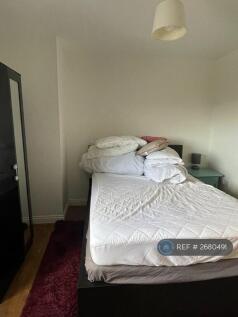 Free Standing Wardrobe