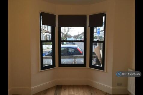 Front Bedroom/Living Room 