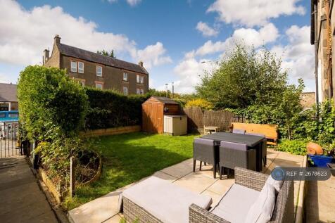 Private Garden With Furniture