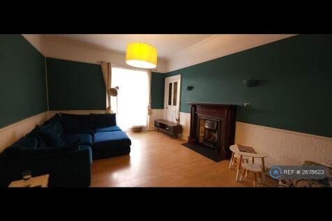 Large Lounge With Windows