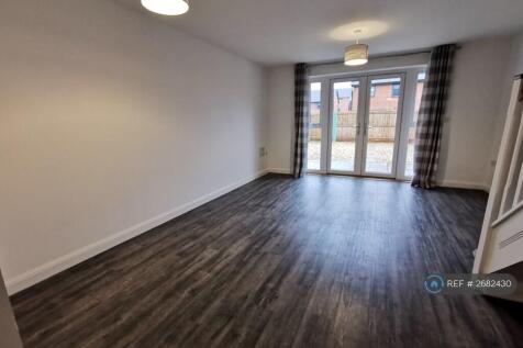 Open Plan Sitting / Dinning Area