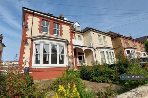 Front Garden/Entrance