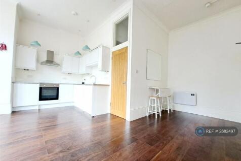 Open Plan Living Room/Kitchen 1