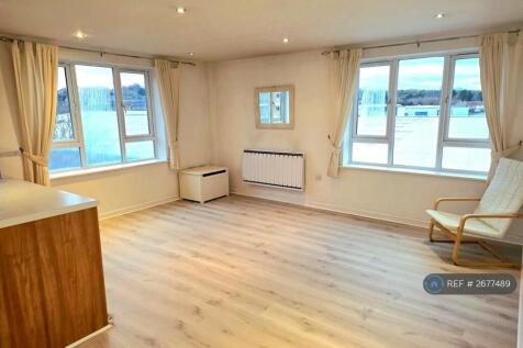 Openplan Lounge &amp; Kitchen