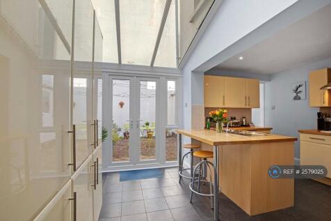 Dining Area To Patio 