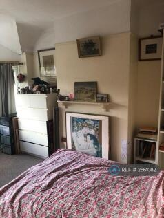 Upstairs Bedroom - Front