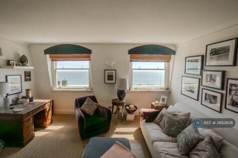 Living Room  (Occupied)