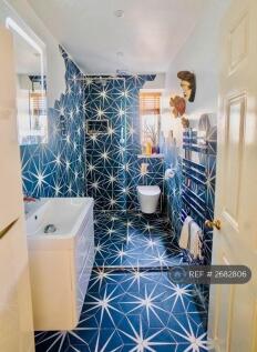 Shower Room (Occupied)