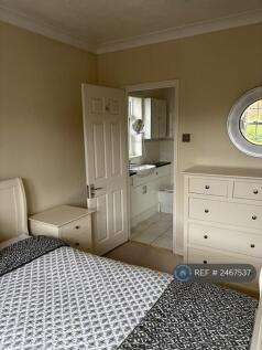 Master Bedroom Ensuite