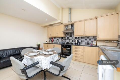 Space To Eat Together