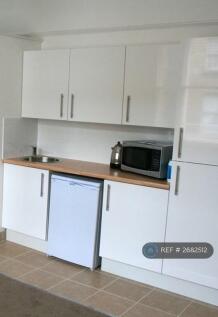 Kitchen With Basic Facilities.