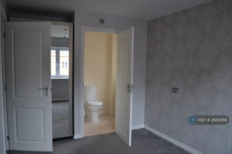 Master Bedroom With En-Suite