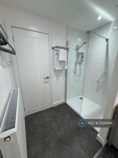 Ground Floor En-Suite Shower Room