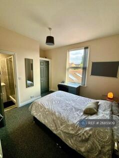 Bedroom 4 - 1st Floor Rear