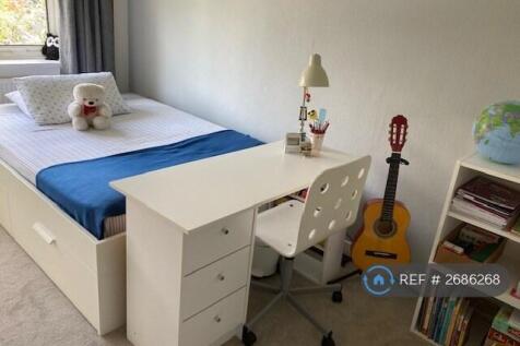 Bedroom 2 Looking Out To Front