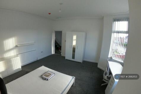 Large Double Bedroom
