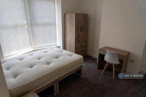 Bedroom 1 (Downstairs)