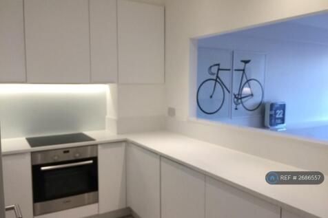 Fully Equipped: Washer/Dry, Dishwasher, Microwave