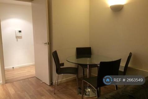 Open Plan Dining/Lounge/Kitchen