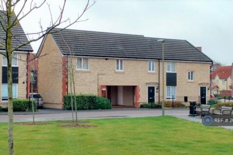 Front Of House With Green Space In Front