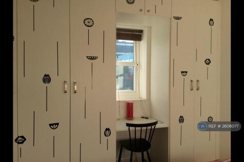 Built-In Cupboard And Study (Stickers Gone)