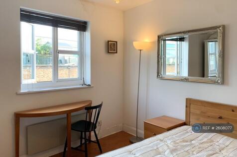 Brand New South Bedroom Simmons Mattress