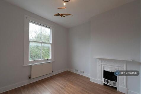 Small Double Bedroom