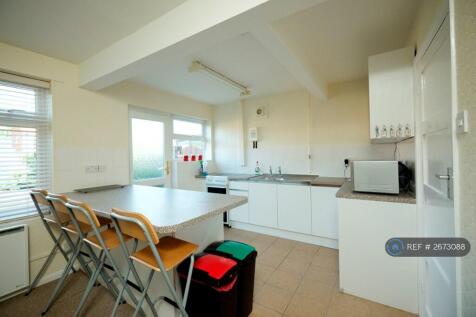 Breakfast Bar/Kitchen