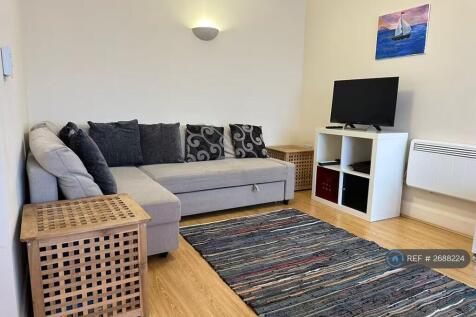 Sofa With Option To Pull Out And Make a Bed