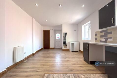 Garden Room / Outbuilding