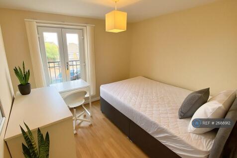 First Floor Front Bedroom