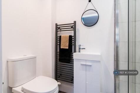 En Suite Room 5 138 Bath Street