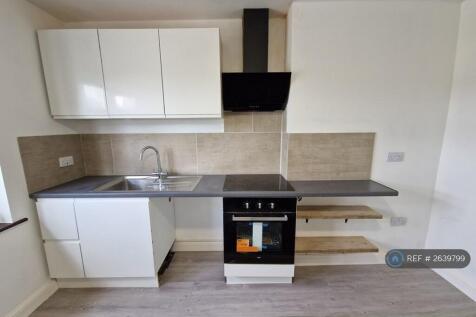 Kitchen &amp; Lounge