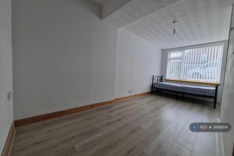 Converted Garage (Dining Room Or 4th Bedroom)