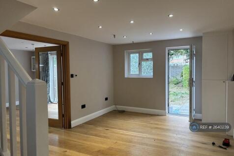 Living Room With Plenty Of Light. 