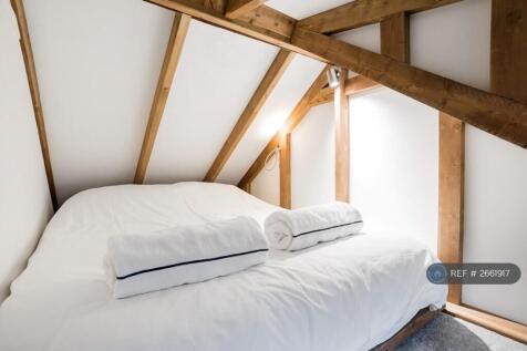 Bedroom With Restricted Head Height