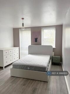 Master Bedroom/Ensuite