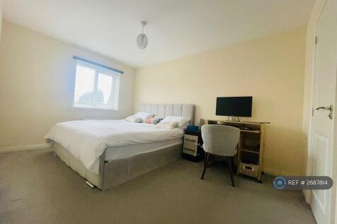 Your Large- En-Suite Room 