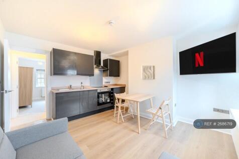 First 1 Bed Living Room