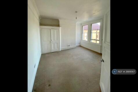 Large Double Bedroom