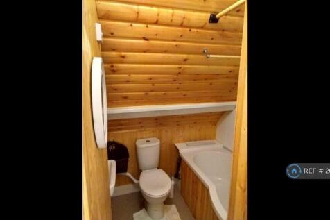 Loft Room Front - Ensuite