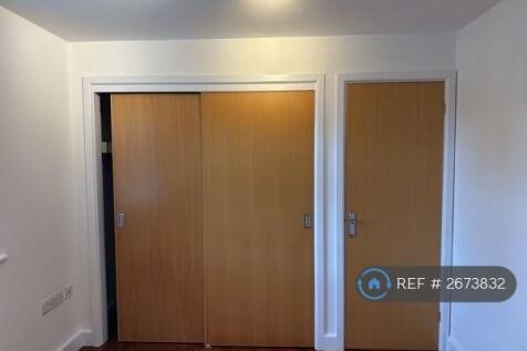 Bedroom Built In Storage