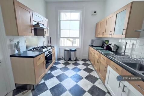 Fully Fitted And Equipped Kitchen