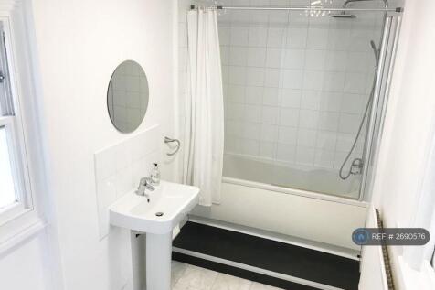 Mezzanine Bathroom