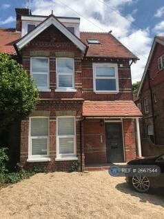Lovely Garden Room In Shared House 