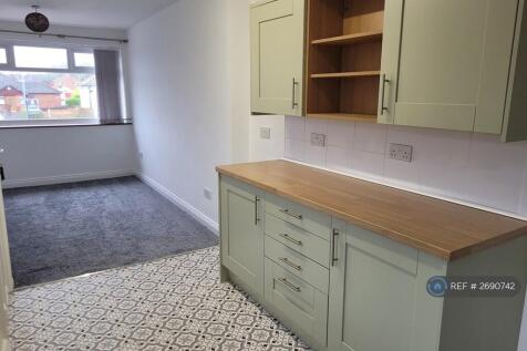 Room 9 Looking To Room 10