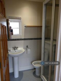Ensuite Internal Photo