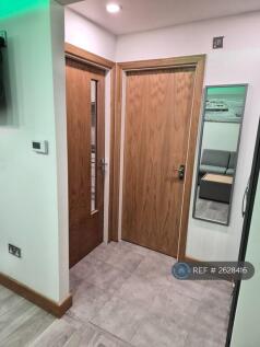 Bathroom &amp; Kitchen Lobby